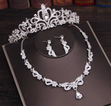 Smykkesæt med diadem - romantisk brud, sølv - sødt og romantisk smykkesæt 